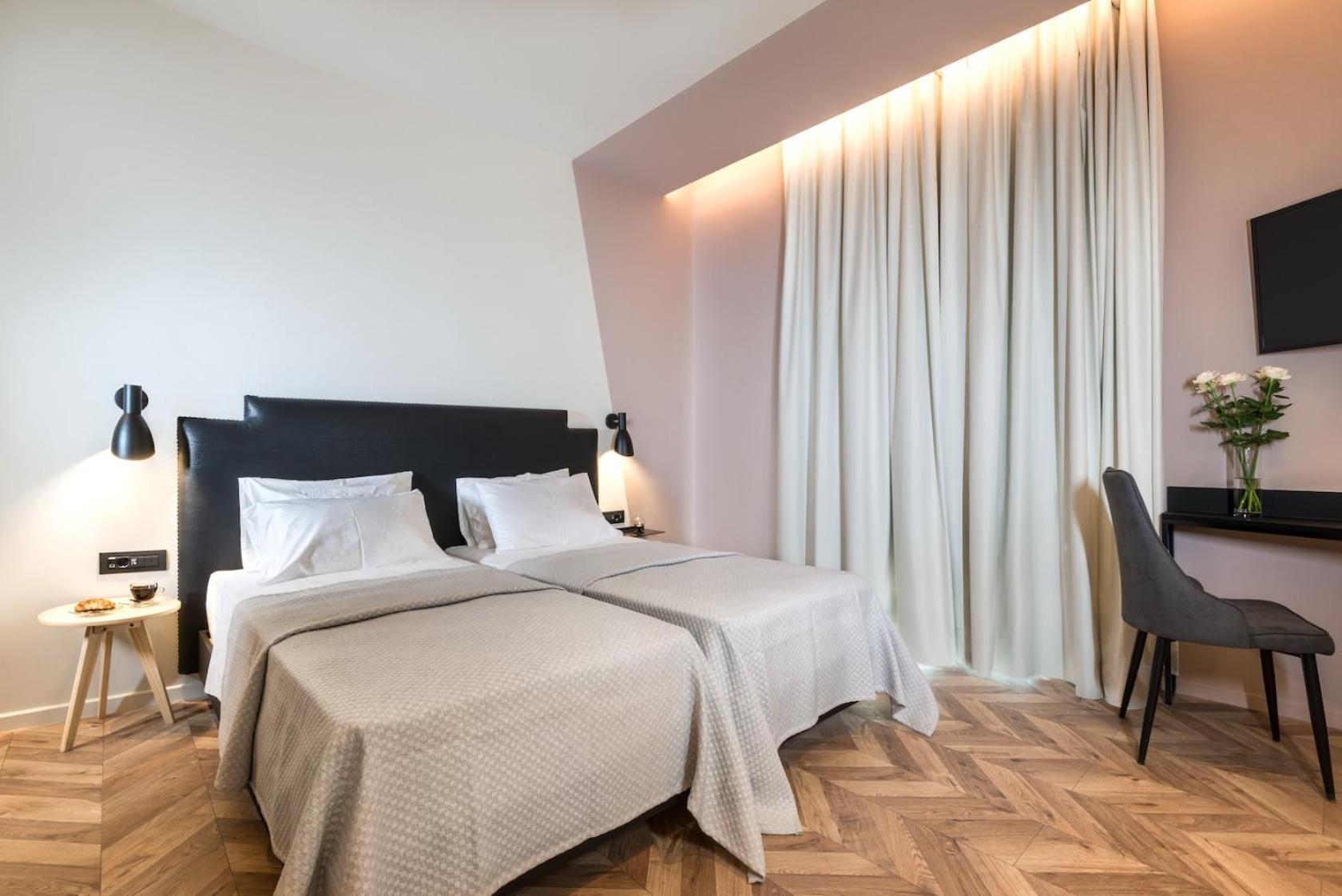Large Double Room